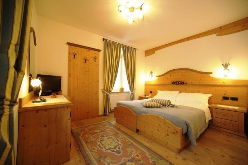 Locanda Alpina Brez ภายนอก รูปภาพ