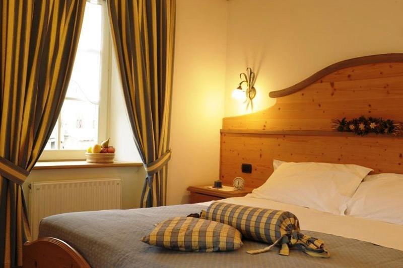 Locanda Alpina Brez ภายนอก รูปภาพ